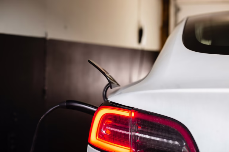Tesla charging battery